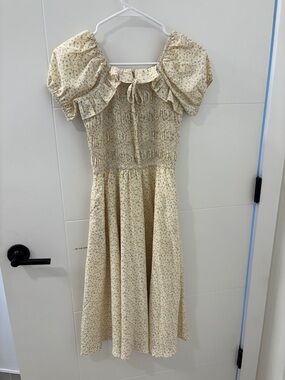 Ivy City Co girls Floral Dress 11/12